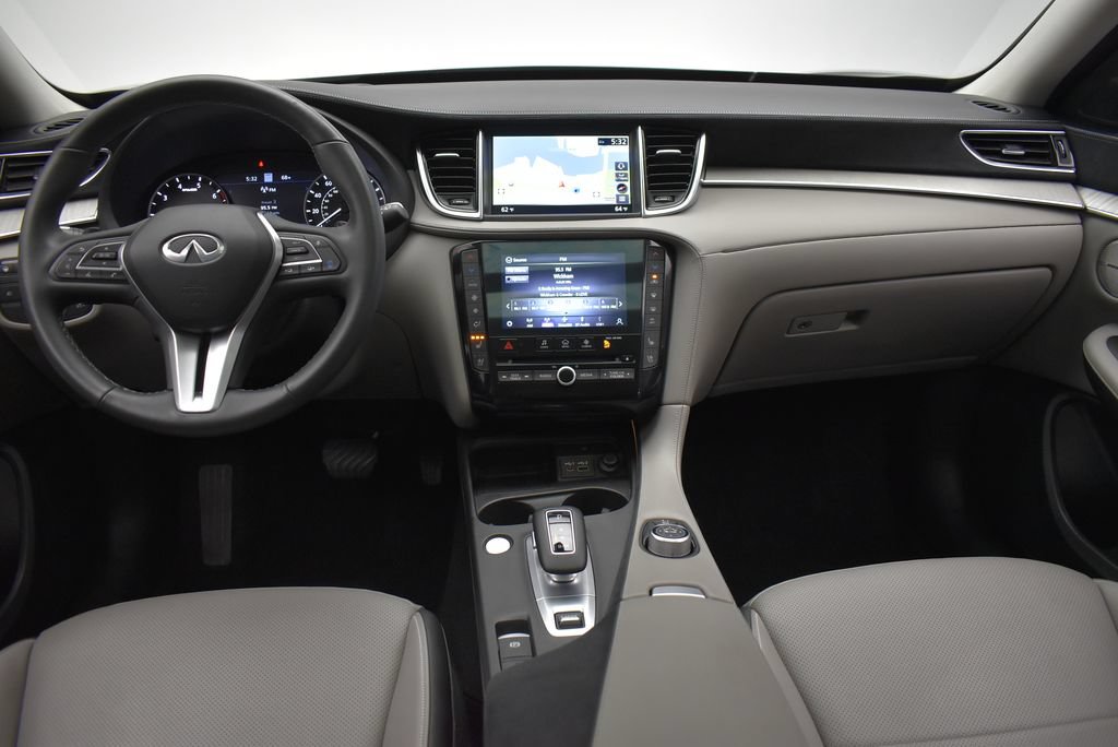 Used 2023 INFINITI QX50 Sensory w/ Accent Package AWD/4WD image 31