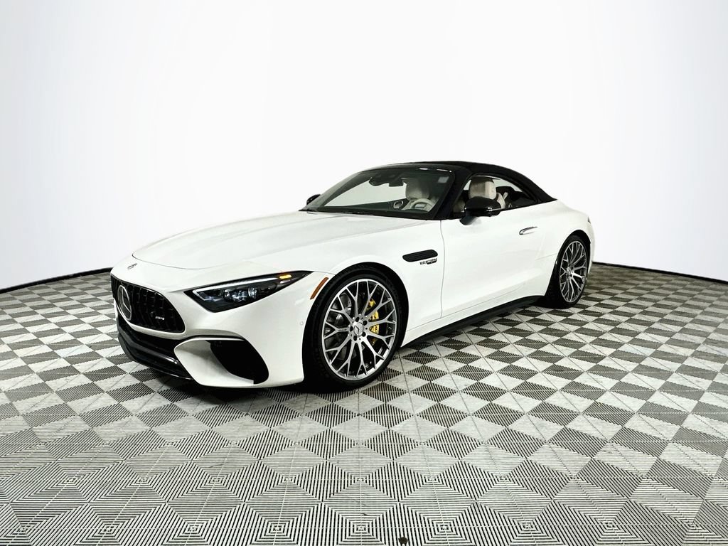 Used 2022 Mercedes-Benz SL 55 AMG 4MATIC image 33