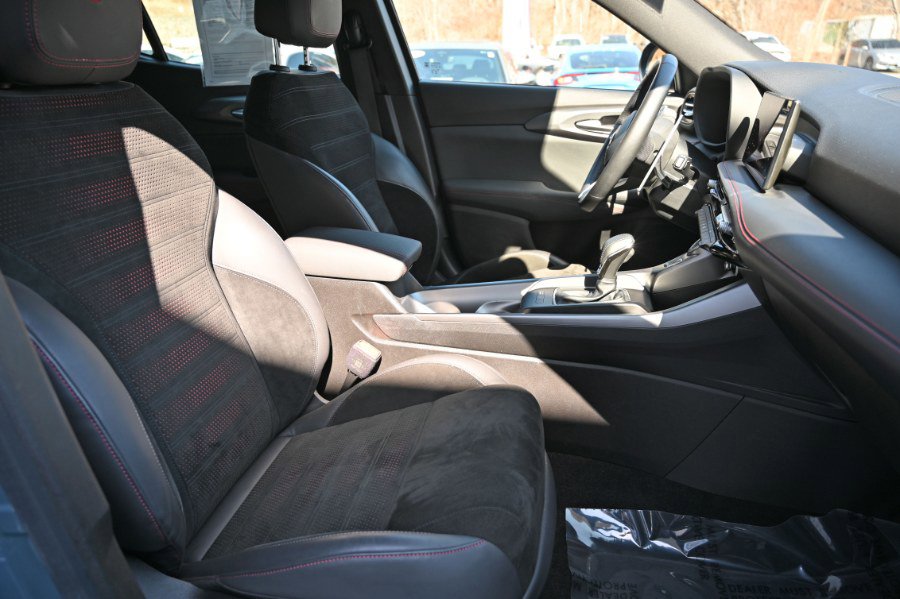 Used 2024 Dodge Hornet R/T Plus image 23