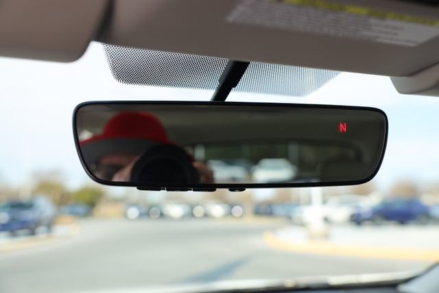 Used 2017 Subaru Impreza 2.0i Limited w/ Moonroof/BSD & Rcta/Eyesight image 43