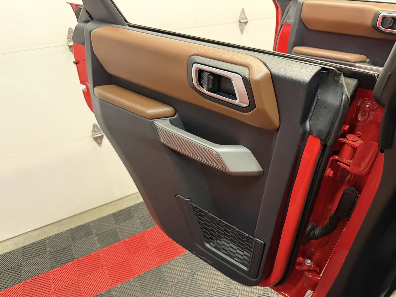 Used 2023 Ford Bronco Outer Banks AWD/4WD image 35