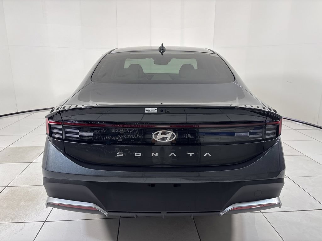 New 2026 Hyundai Sonata SE FWD image 5