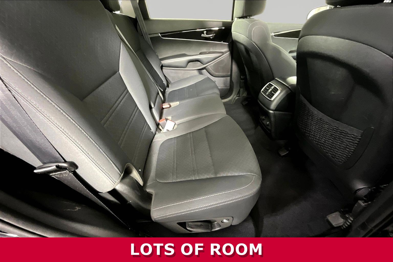 Used 2020 Kia Sorento LX AWD/4WD image 22