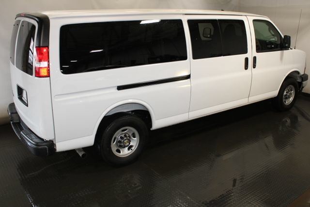 Used 2025 Chevrolet Express 3500 LT w/ LT Preferred Equipment Group RWD image 5