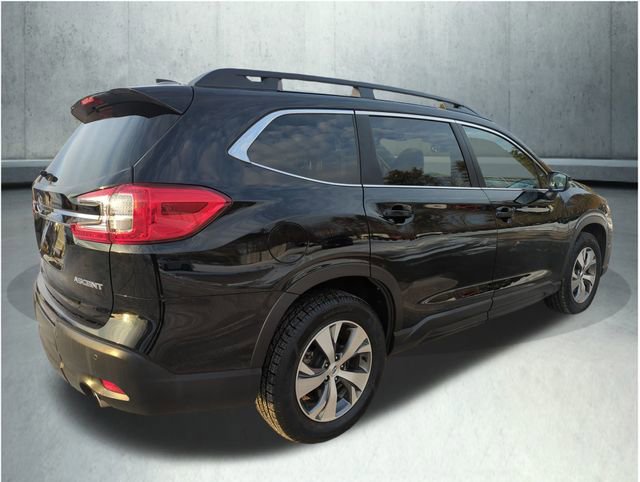 Used 2023 Subaru Ascent Premium w/ Convenience Package image 6