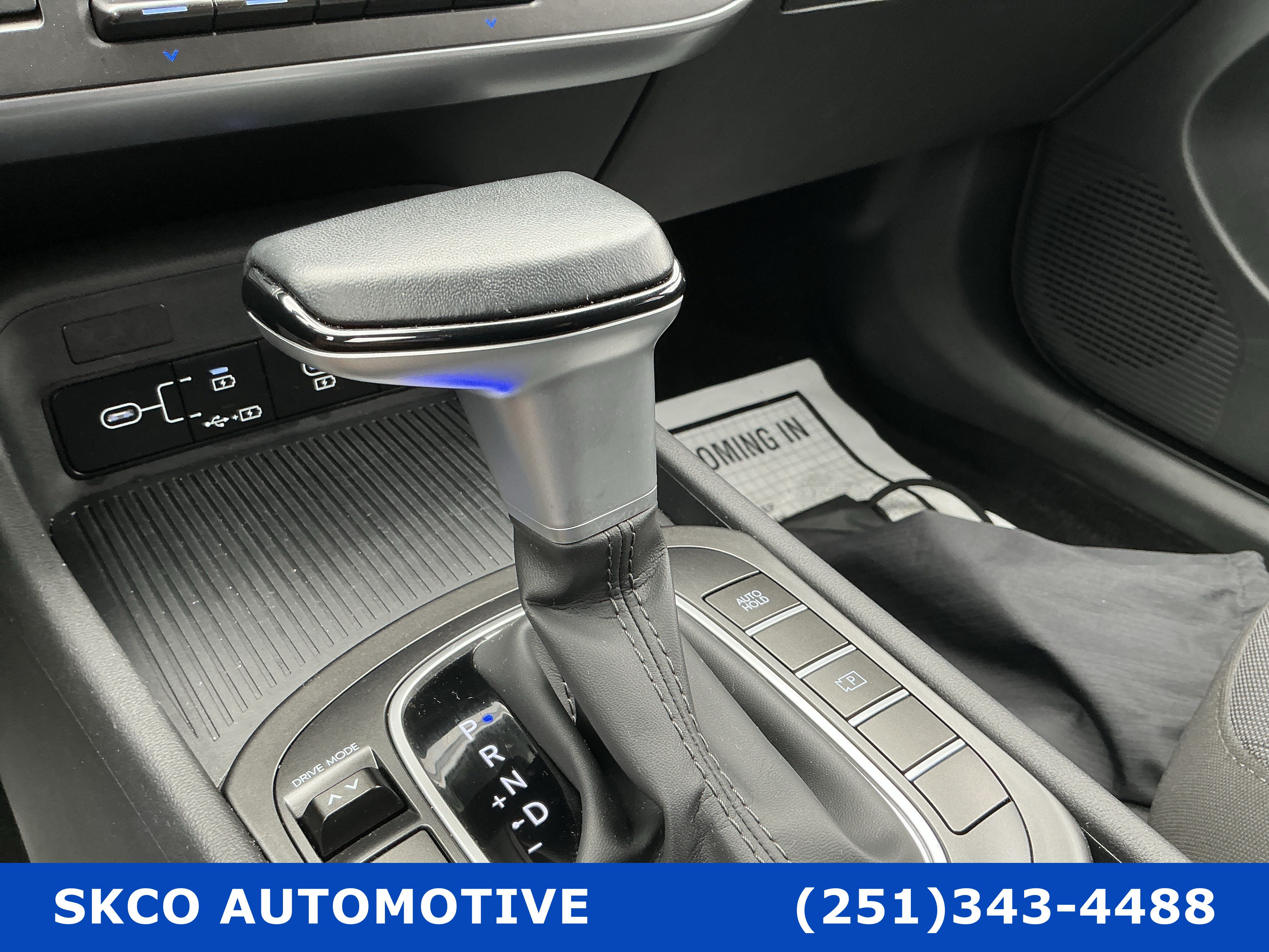 Used 2025 Hyundai Kona SEL FWD image 23