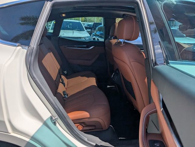 Used 2023 Maserati Levante GT image 16