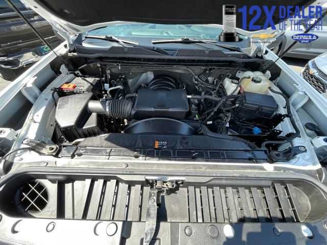 Certified 2022 Chevrolet Silverado 2500 Custom w/ Custom Convenience Package AWD/4WD image 15