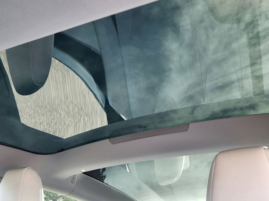 Used 2025 Tesla Model 3 Long Range image 25