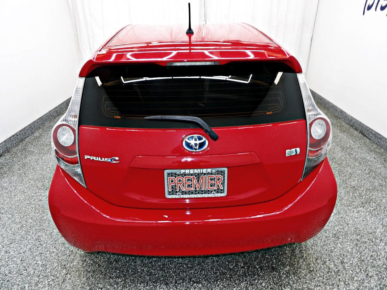 Used 2014 Toyota Prius C Two image 5