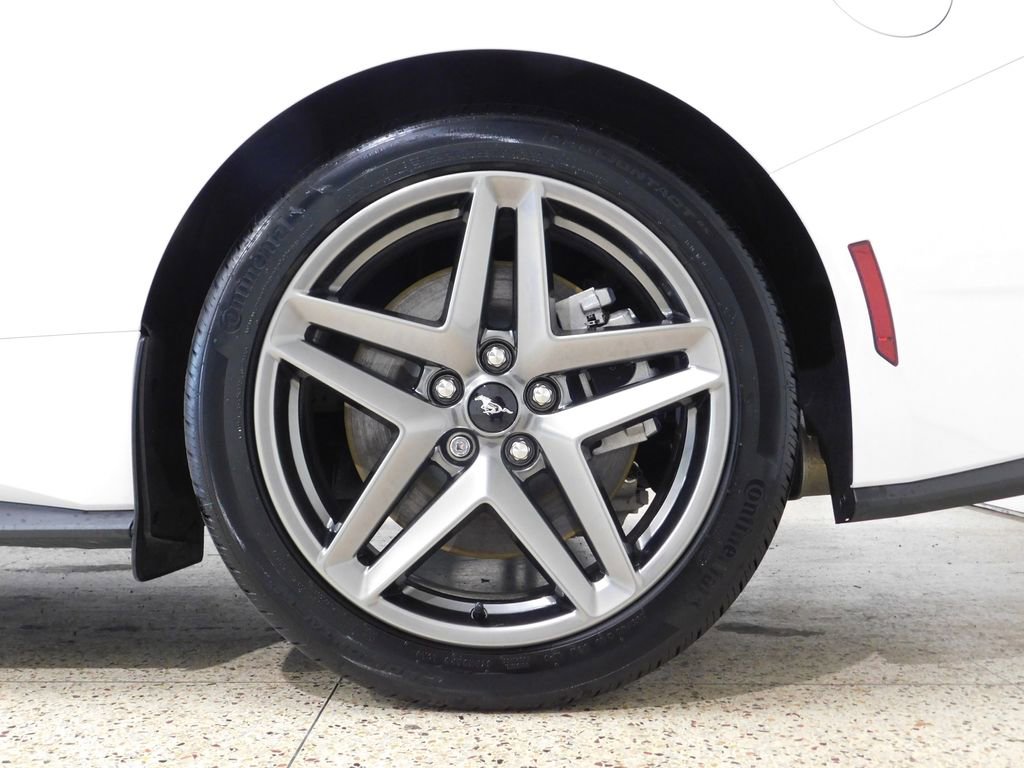 Used 2025 Ford Mustang GT Premium RWD image 98