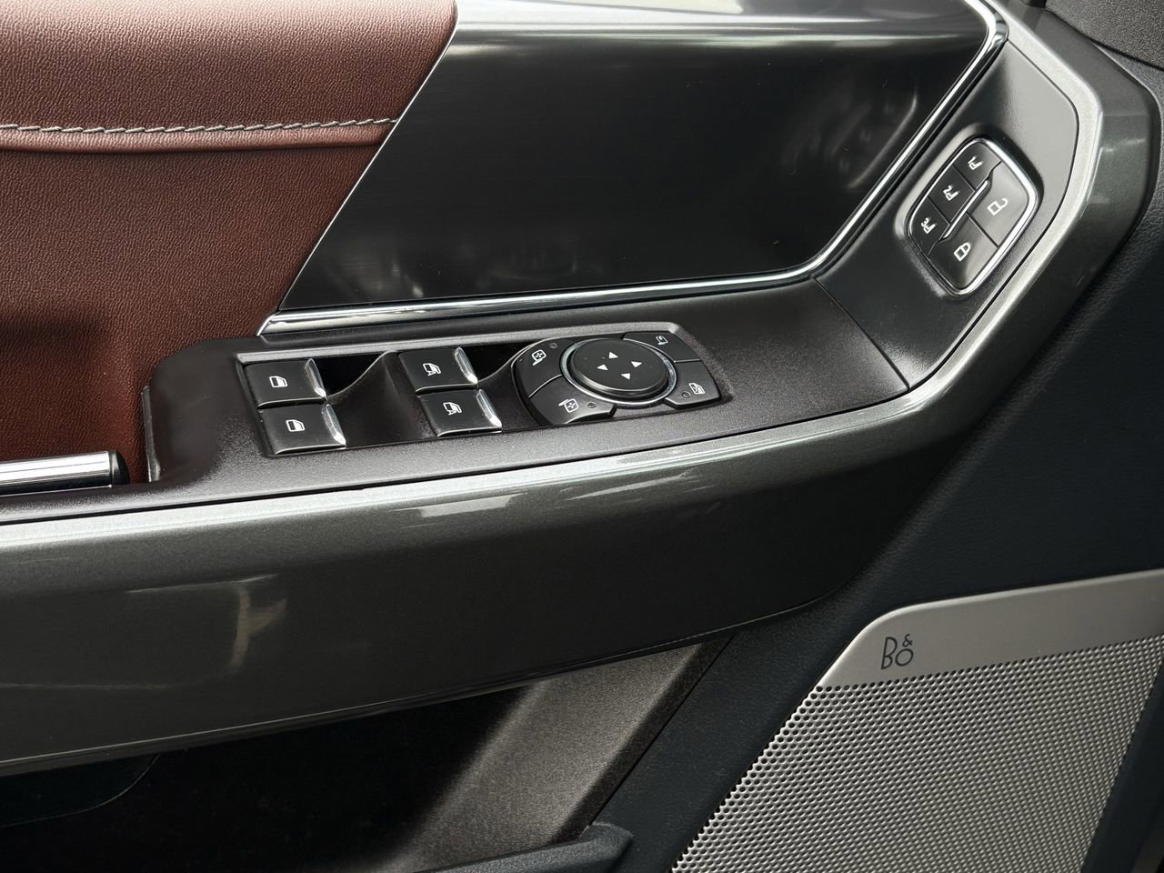 Used 2022 Ford F150 Lariat image 26