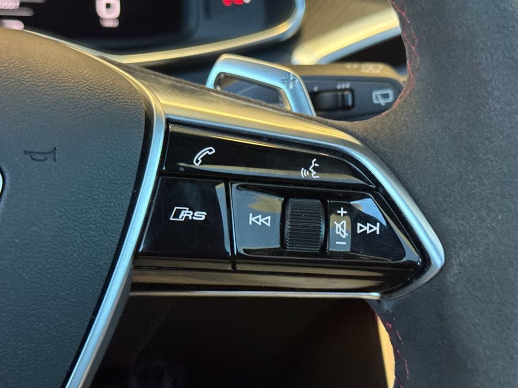 Used 2024 Audi RS 6 performance AWD/4WD image 33