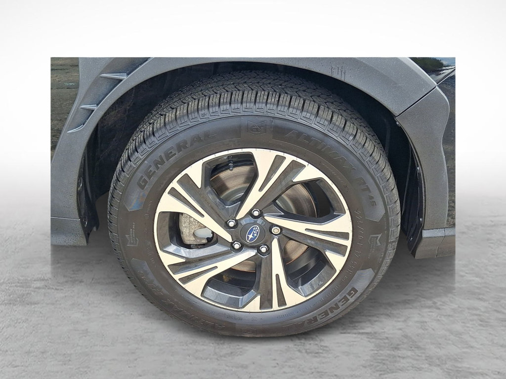 Used 2024 Subaru Crosstrek 2.0i Premium AWD/4WD image 9