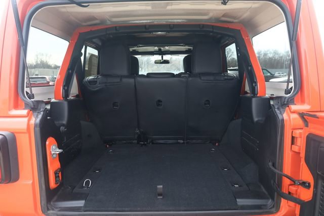 Used 2023 Jeep Wrangler Unlimited Sport image 29