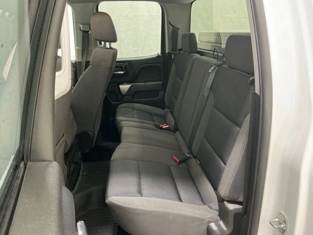 Used 2018 Chevrolet Silverado 1500 LT w/ Trailering Package image 18