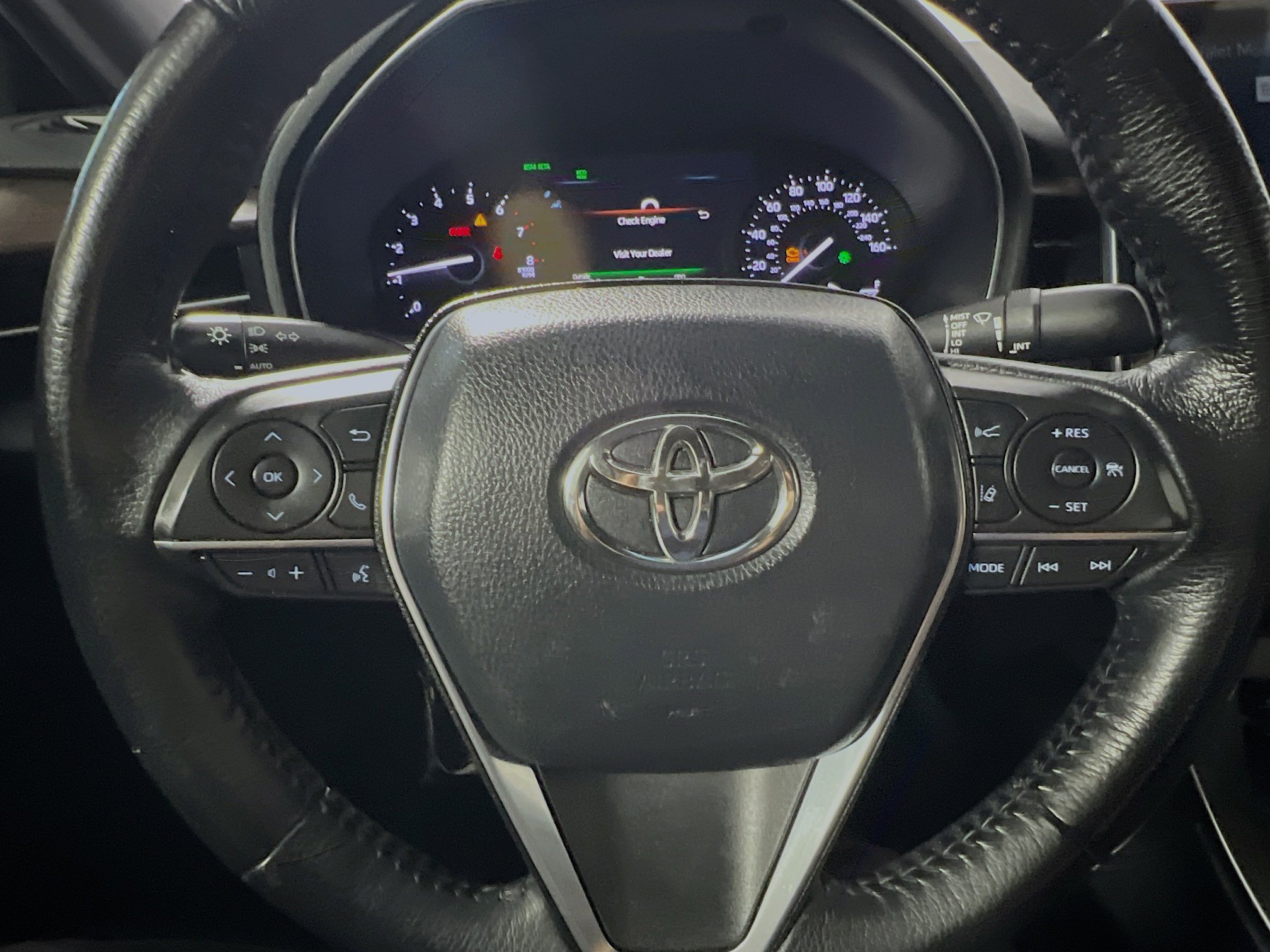 Used 2019 Toyota Avalon XLE FWD image 18