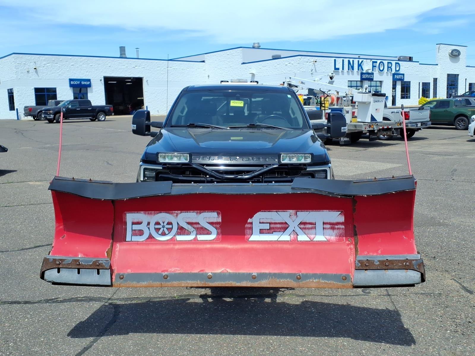 Used 2021 Ford F350 4x4 Crew Cab Super Duty image 9