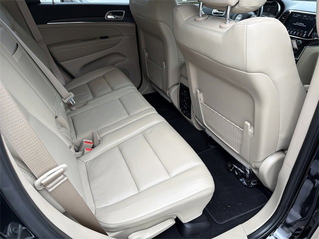 Used 2021 Jeep Grand Cherokee Limited w/ Luxury Group II image 15