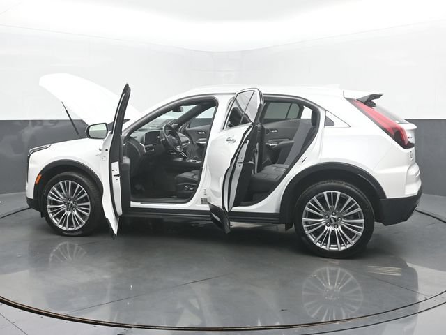Certified 2024 Cadillac XT4 Premium Luxury AWD/4WD image 52