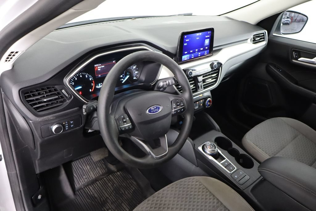 Used 2021 Ford Escape SE FWD image 25