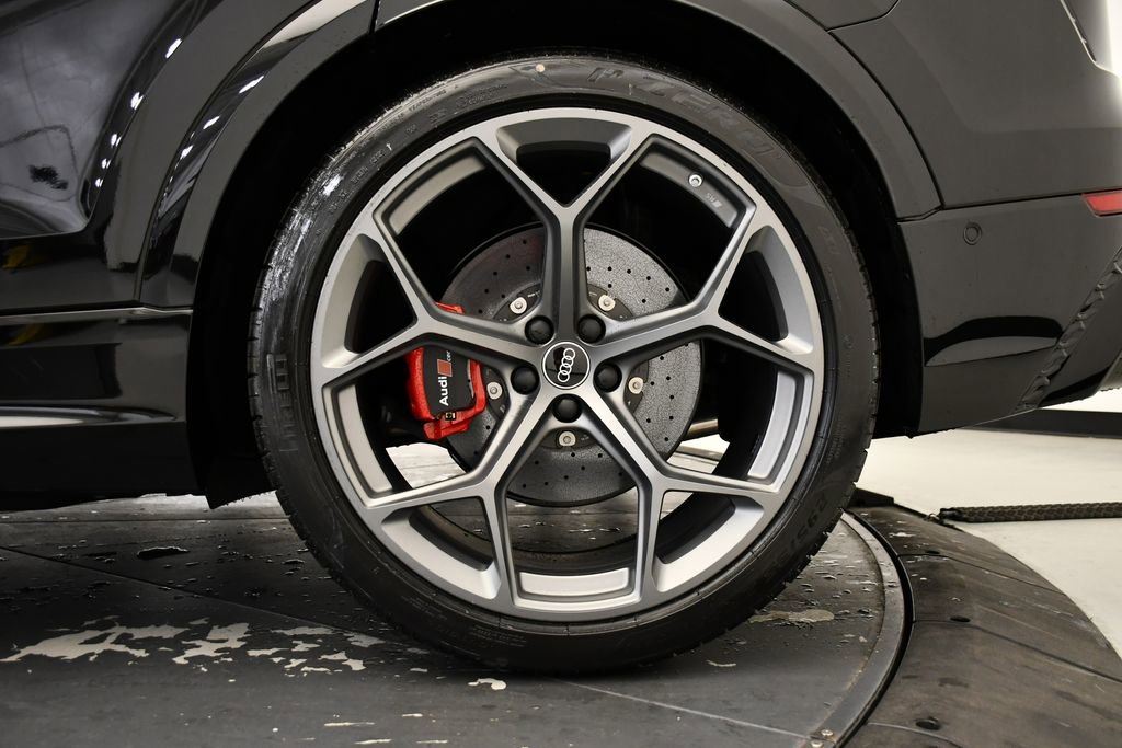 New 2026 Audi RS Q8 performance image 13