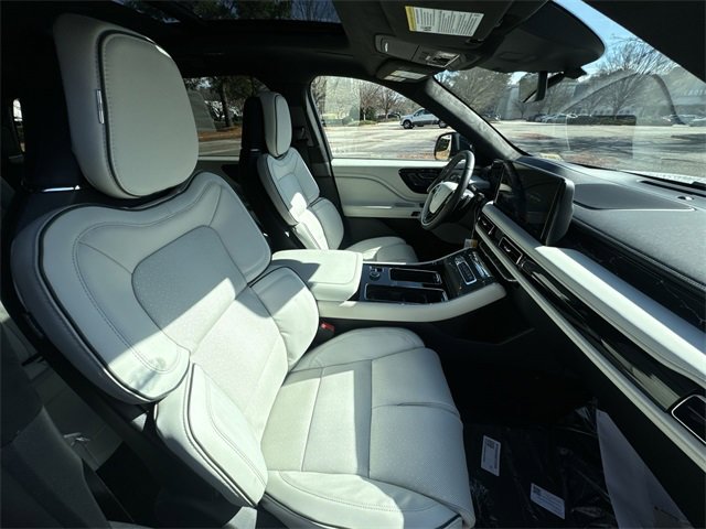 New 2026 Lincoln Aviator Black Label w/ Dynamic Handling Package image 27