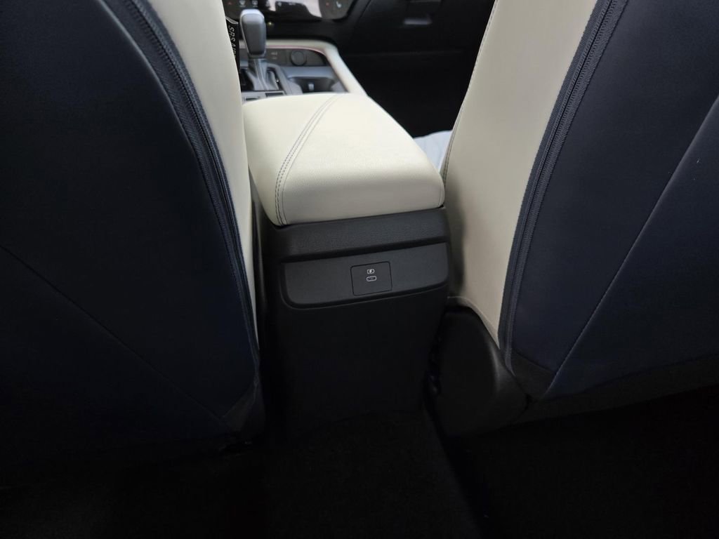 New 2026 Nissan Sentra SL w/ Floor Mat Package FWD image 14