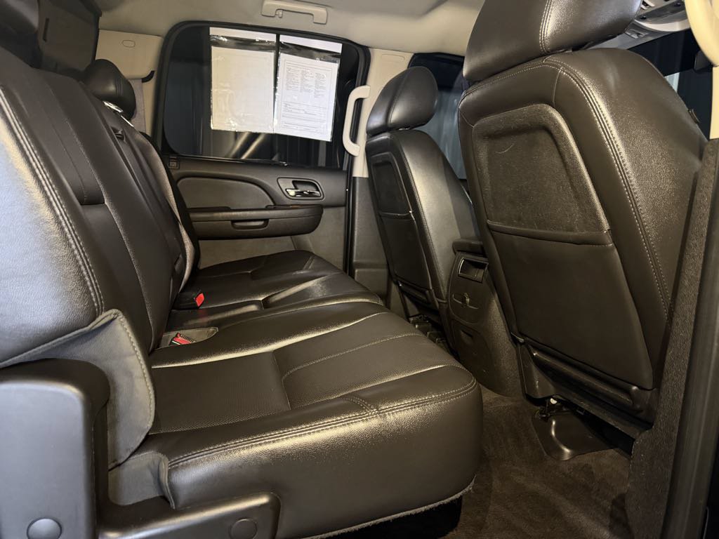 Used 2013 GMC Sierra 2500 SLT w/ SLT Convenience Package AWD/4WD image 30