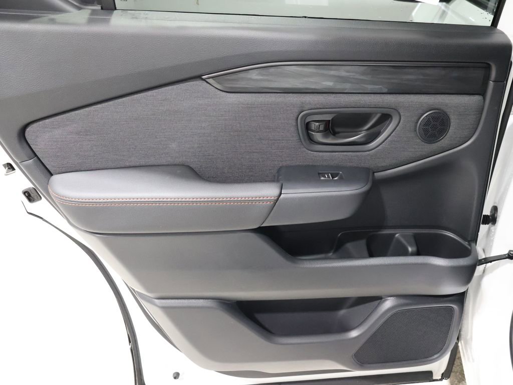 New 2026 Honda Pilot TrailSport image 10