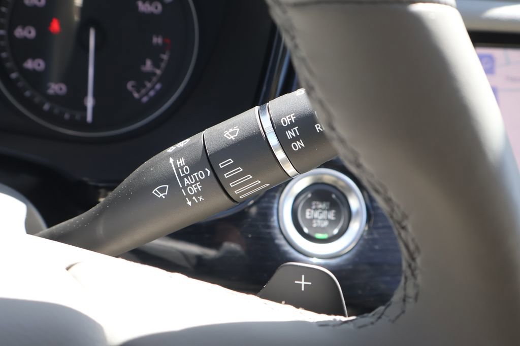 Used 2025 Cadillac XT6 Premium Luxury w/ Technology Package image 29