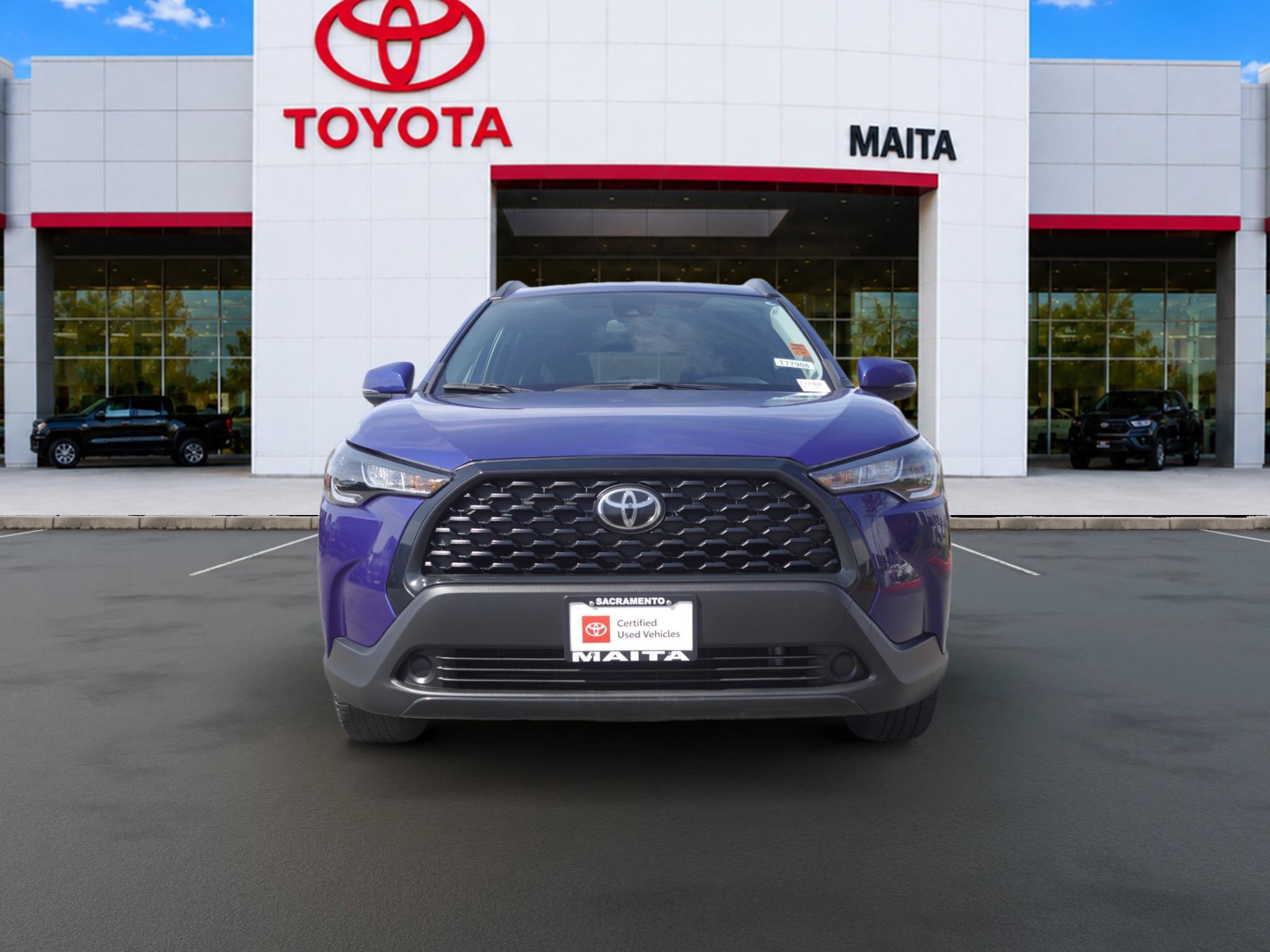 Certified 2022 Toyota Corolla Cross LE AWD/4WD image 8