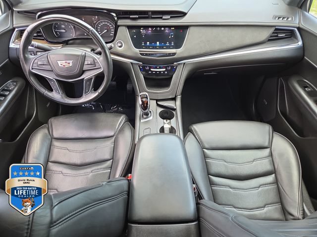 Certified 2018 Cadillac XT5 Platinum w/ Driver Assist Package AWD/4WD image 14