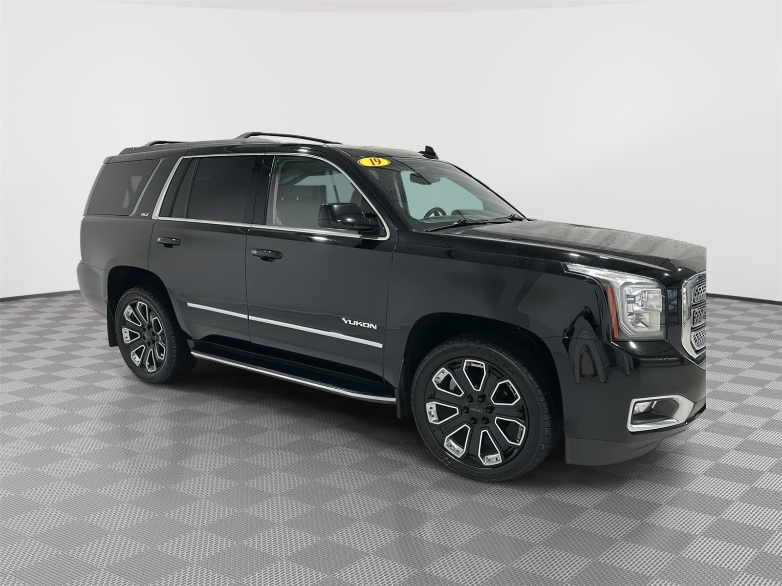 Used 2019 GMC Yukon SLT w/ Open Road Package image 7