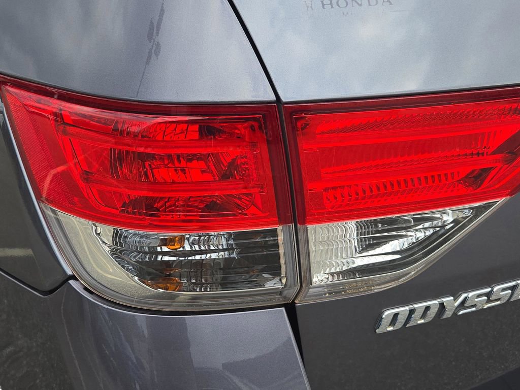 Used 2016 Honda Odyssey SE image 13