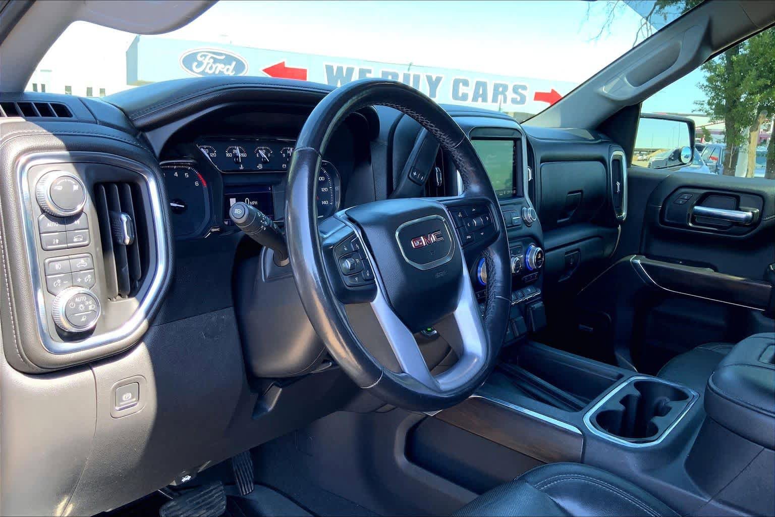 Used 2019 GMC Sierra 1500 SLT w/ SLT Premium Plus Package AWD/4WD image 18