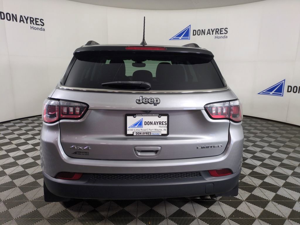 Used 2018 Jeep Compass Limited w/ Navigation Group image 4