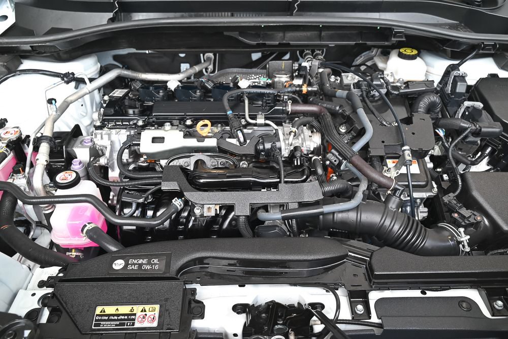 Used 2023 Toyota Corolla Cross AWD Hybrid image 10