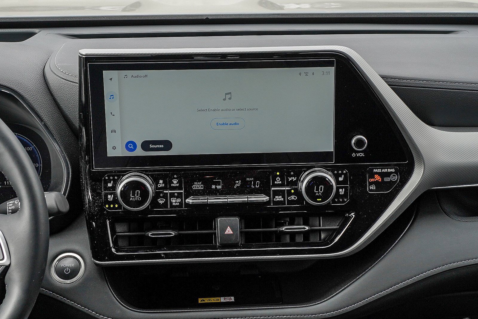 New 2025 Toyota Highlander Platinum image 18