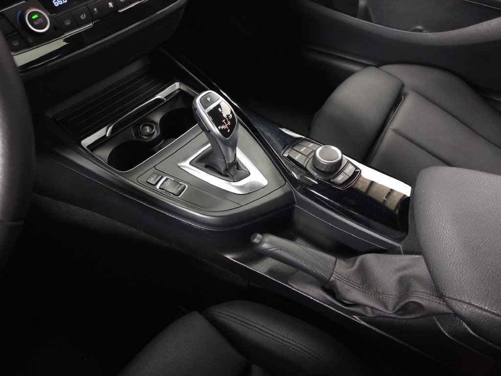 Used 2018 BMW 230i Coupe RWD image 22