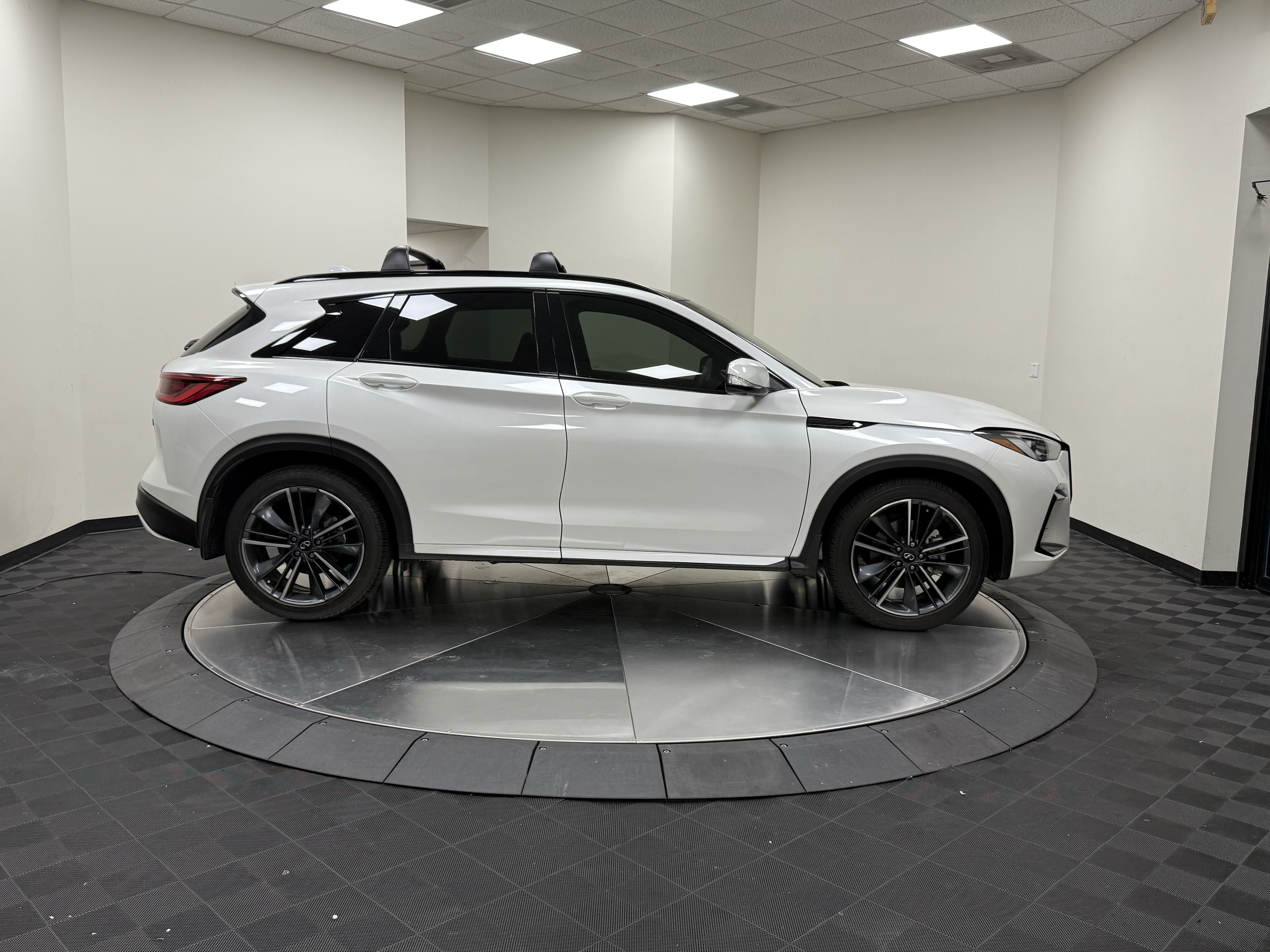 Certified 2025 INFINITI QX50 Sport AWD/4WD image 8