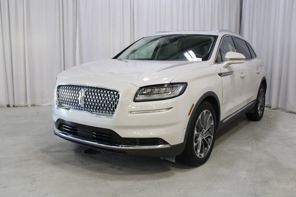 Used 2023 Lincoln Nautilus Reserve w/ Equipment Group 201A AWD/4WD image 37