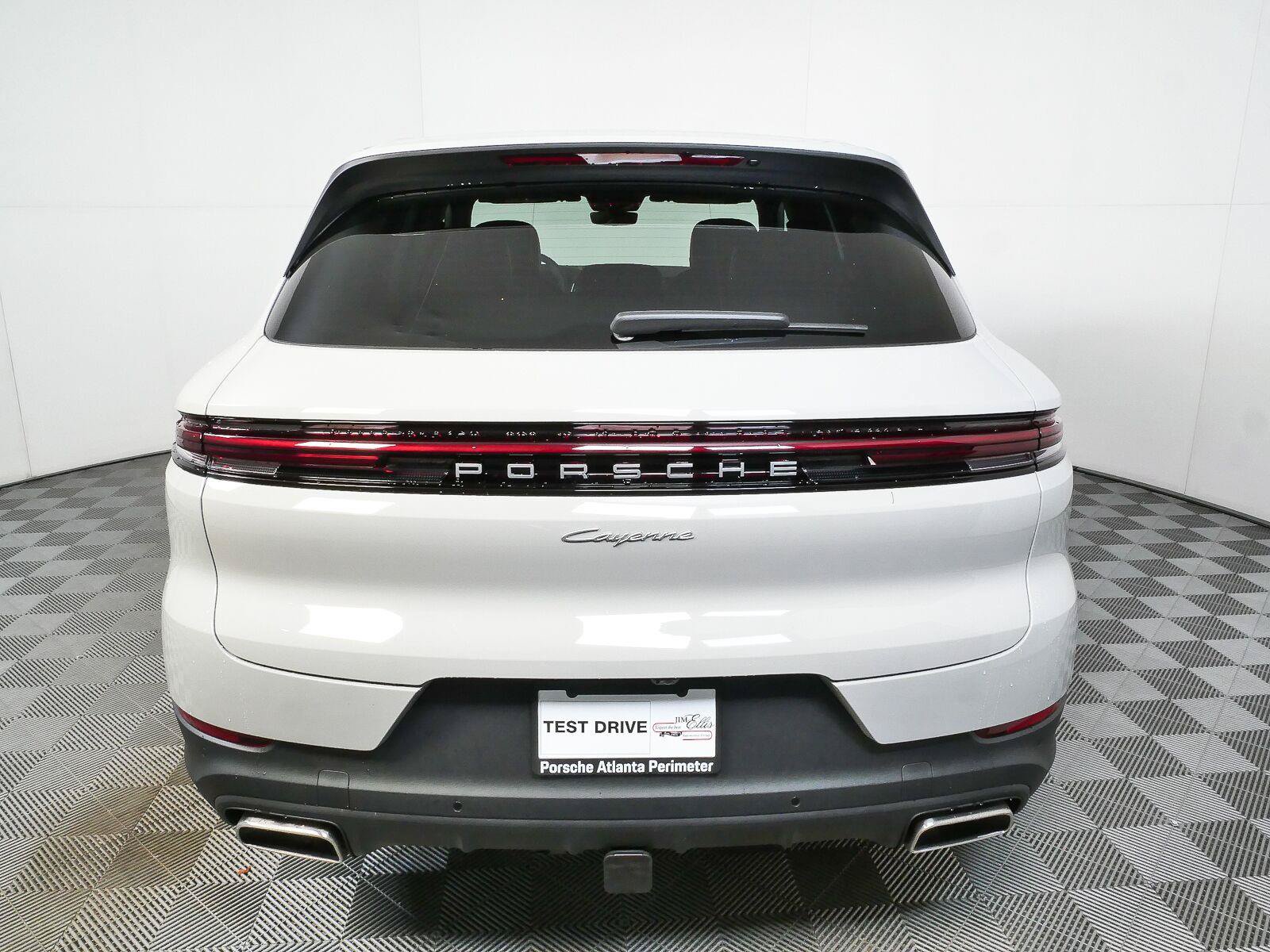 New 2026 Porsche Cayenne AWD/4WD image 32
