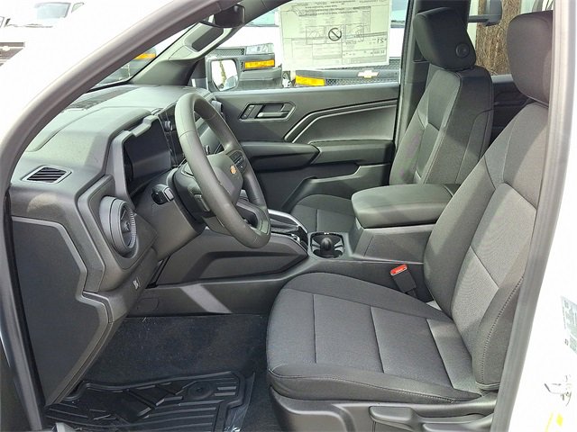 New 2026 Chevrolet Colorado W/T image 6