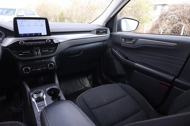Certified 2025 Ford Escape Active AWD/4WD image 24