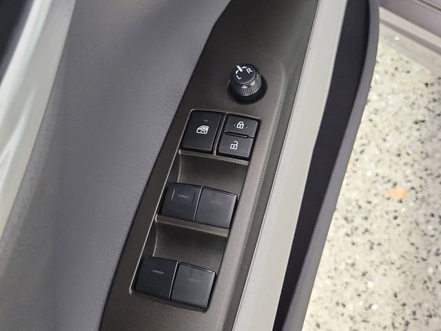 Used 2024 Toyota Camry SE FWD image 22