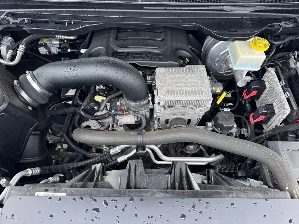 Used 2021 RAM 1500 Laramie w/ Sport Appearance Package AWD/4WD image 39