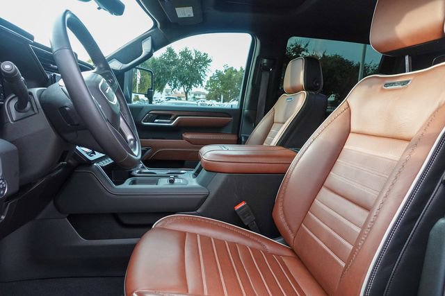 Used 2025 GMC Sierra 2500 Denali Ultimate image 19