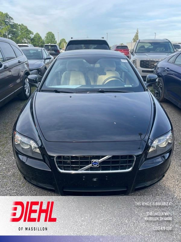 Used 2009 Volvo C70 T5 FWD image 1