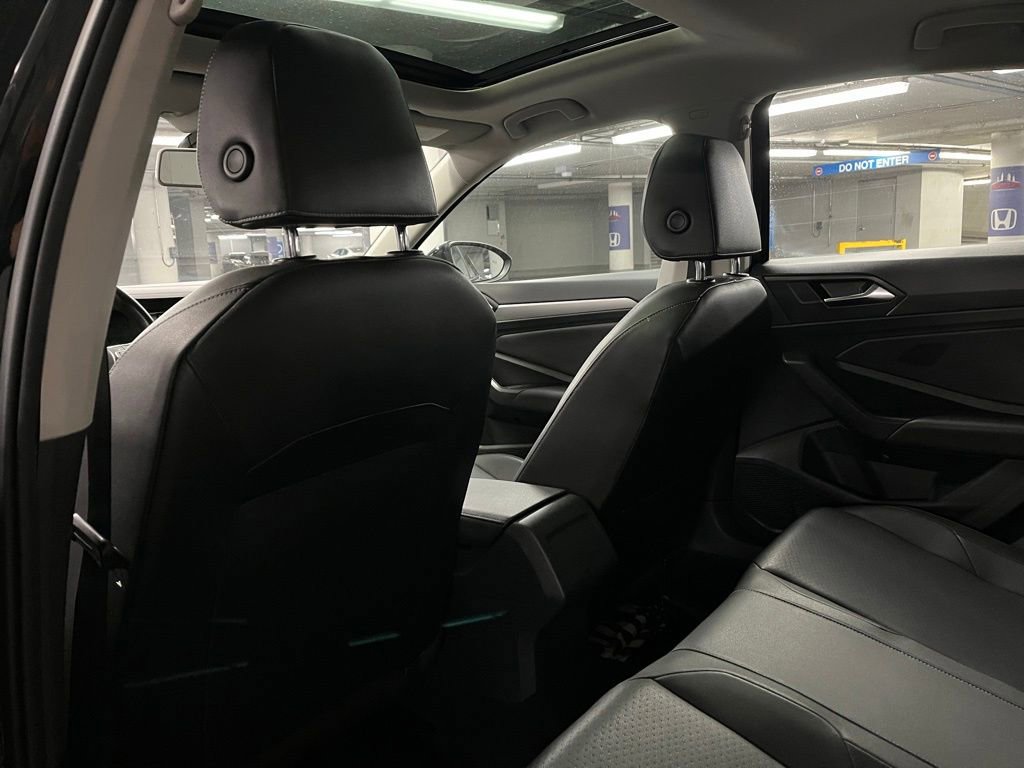 Used 2019 Volkswagen Jetta SE FWD image 20